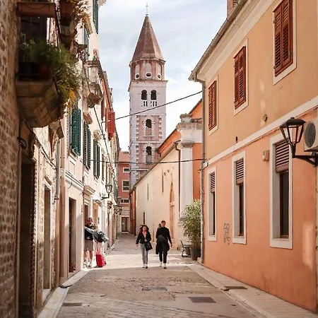 Daki's Place 公寓 扎达尔