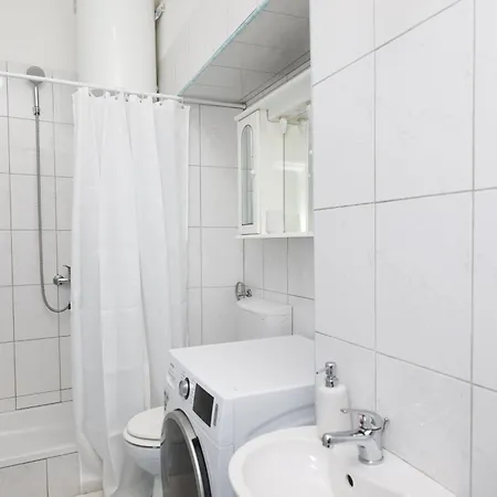 Apartman Daki's Place *