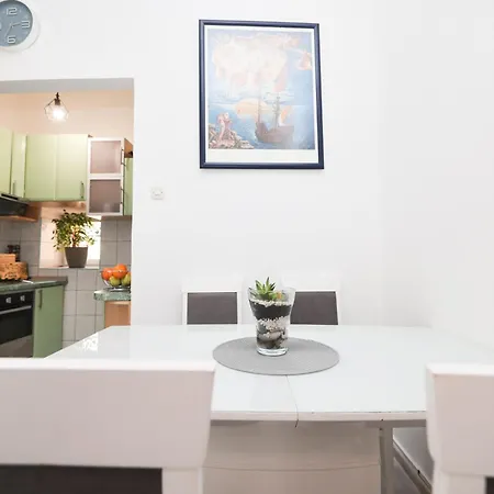 Apartman Daki's Place *