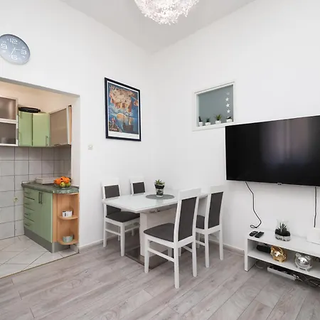 Apartman Daki's Place Zára