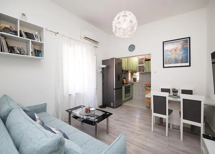 Apartment Daki's Place Zadar